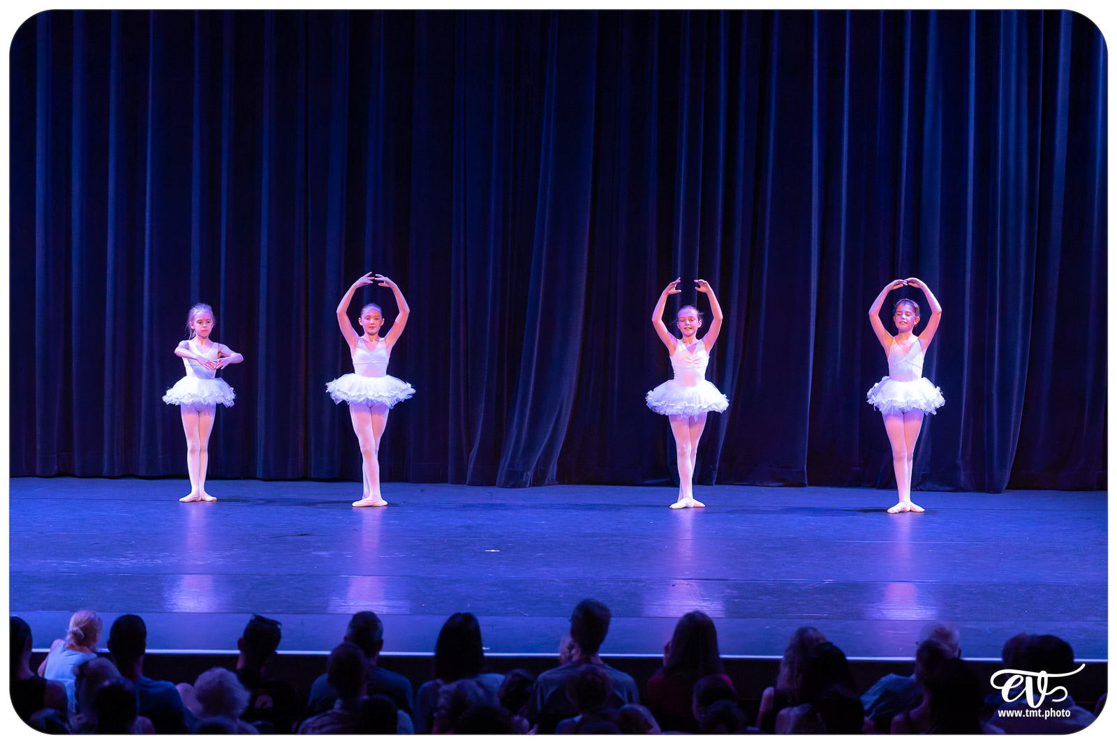 ECOLE DE DANSE CÉCILE ADAMOW
